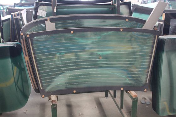Κίνα Τυποποιημένο γυαλί ανεμοφρακτών λεωφορείων cOem για το χρυσό πάχος επιστρώματος δράκων Yutong 5 - 8μM προμηθευτής